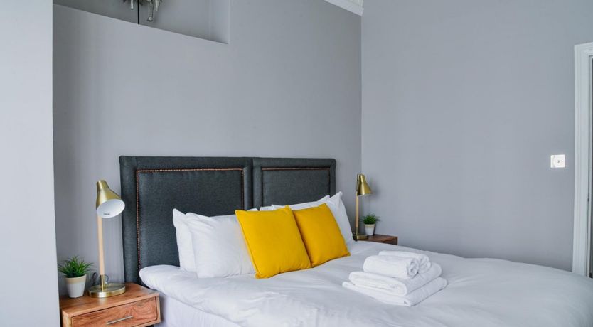 Photo of Clapham Calm