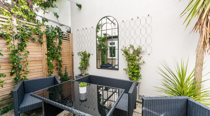 Photo of Clapham Calm