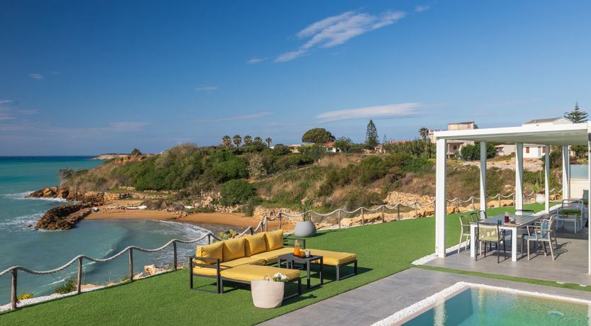 Photo of Rare Beauty