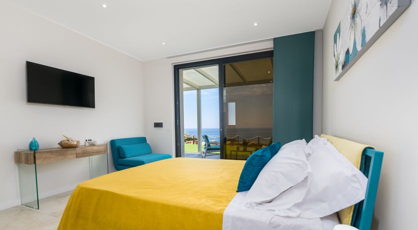 Photo of Rare Beauty