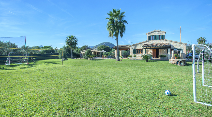 Photo of No Mountain High Enough