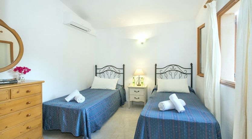 Photo of Coral Clouds