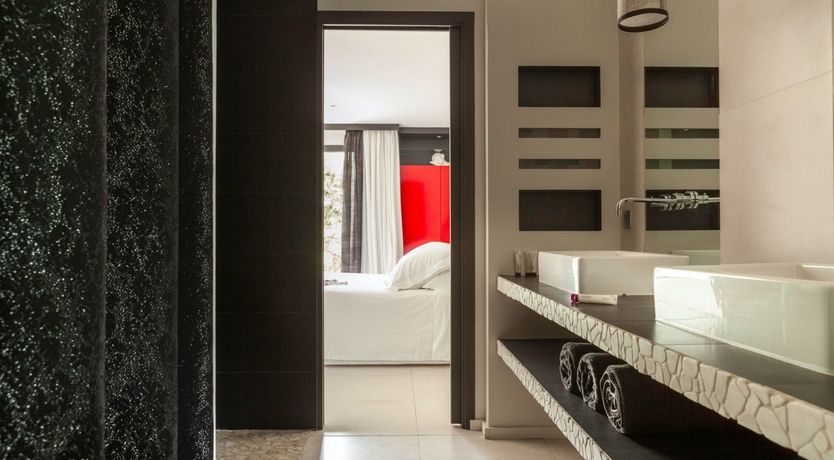 Photo of Tinged With Tangerine