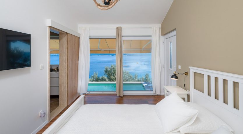 Photo of Edge of Dawn