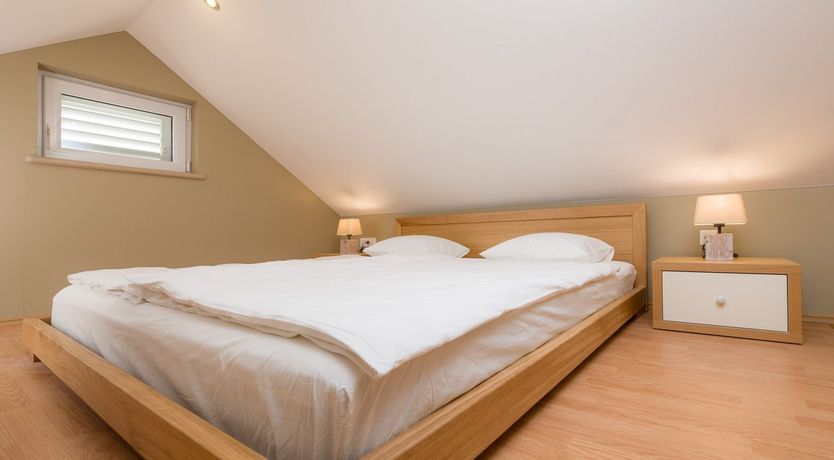 Photo of Edge of Dawn