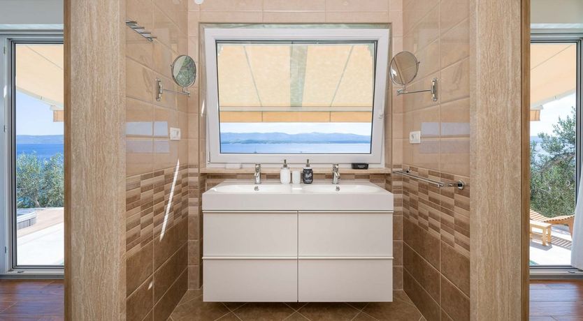 Photo of Edge of Dawn