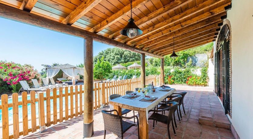 Photo of On Hibiscus Hilltop