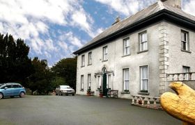 Ballycumber House Holiday Cottage