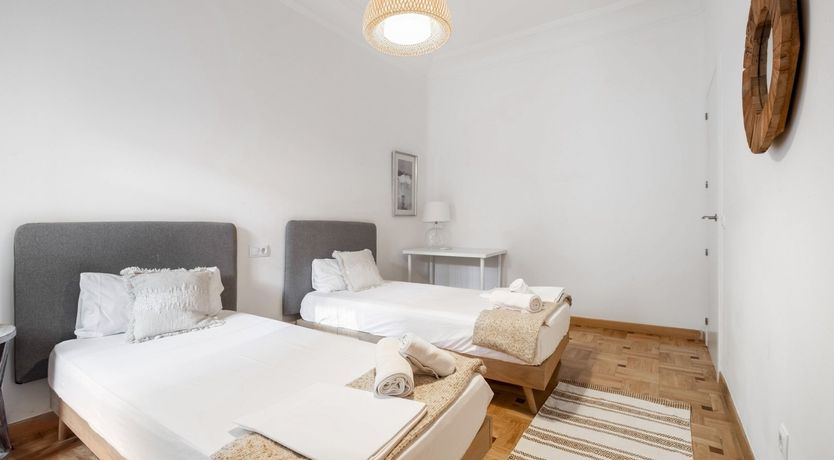 Photo of Shades of Salamanca