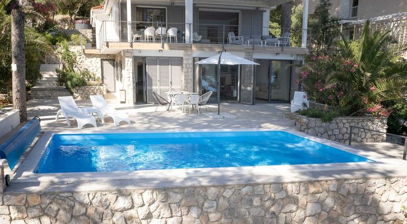 Photo of Palms, Pines & Pools