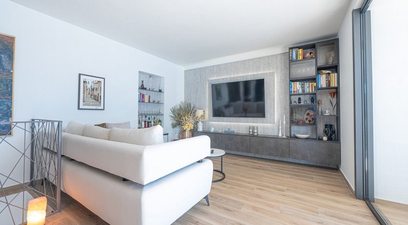 Photo of Palms, Pines & Pools