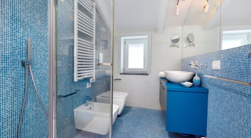 Photo of Sun-Kissed Cerulean