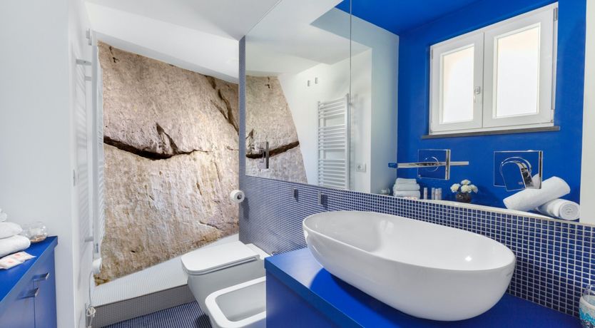 Photo of Sun-Kissed Cerulean