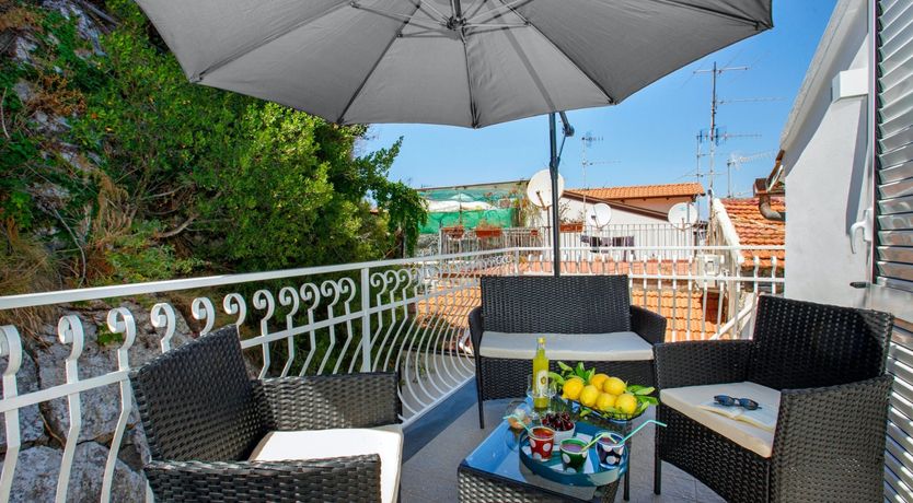 Photo of Sun-Kissed Cerulean