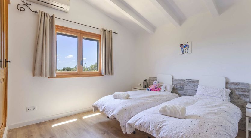 Photo of Romanesque Summertime