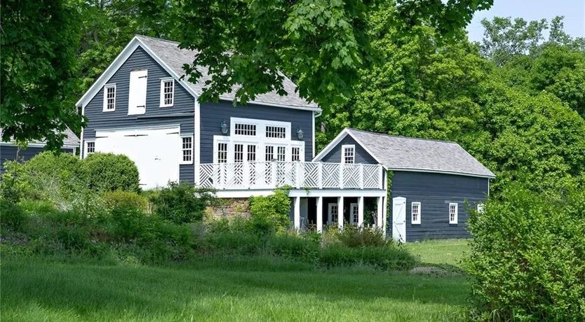 Photo of High Tea & Hedgerows