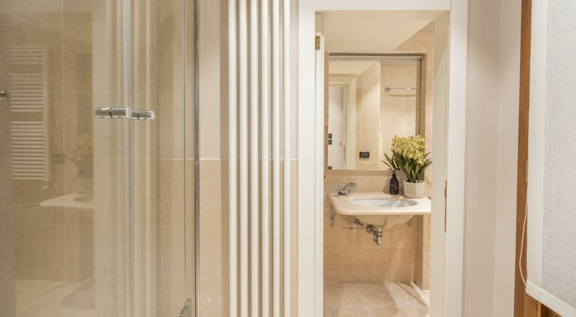 Photo of Flowers for Sunsets