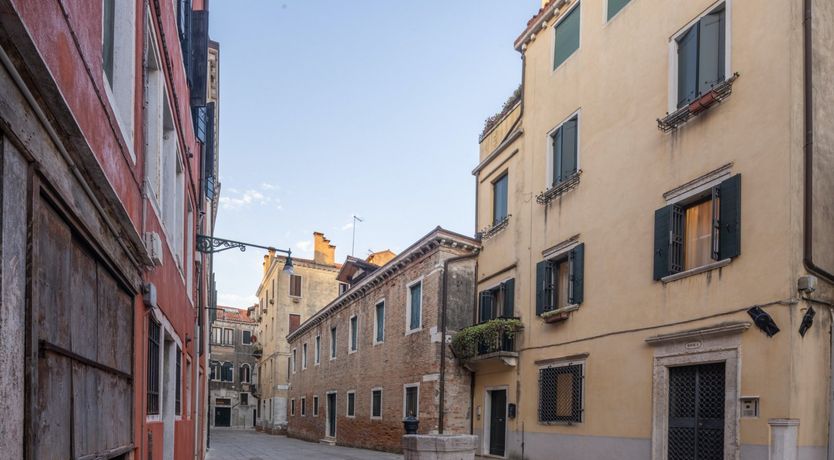 Photo of Flowers for Sunsets