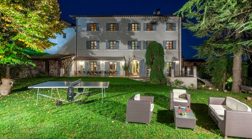 Photo of Sun-Kissed Green Heart