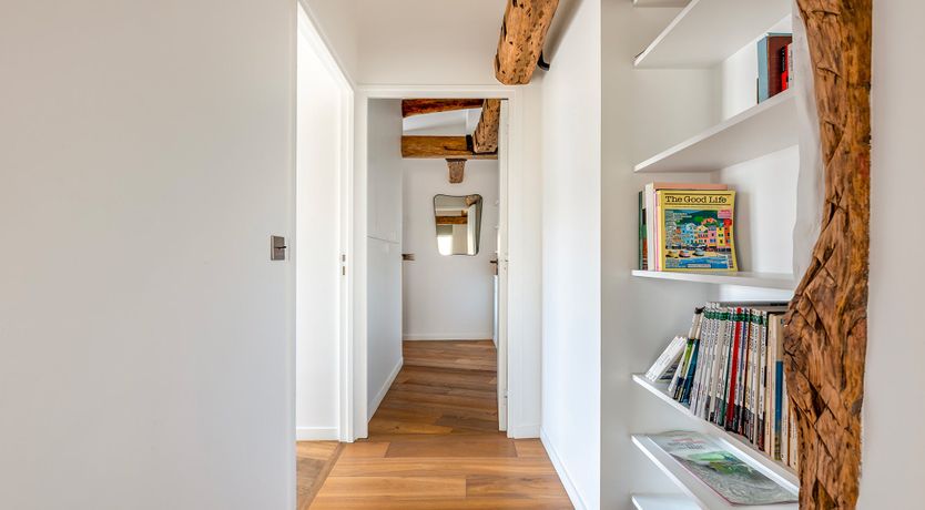 Photo of Parisian Poetry