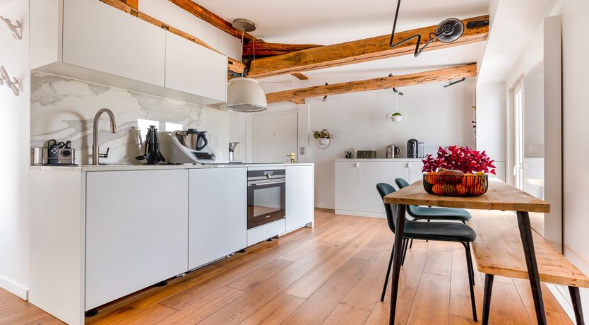 Photo of Parisian Poetry