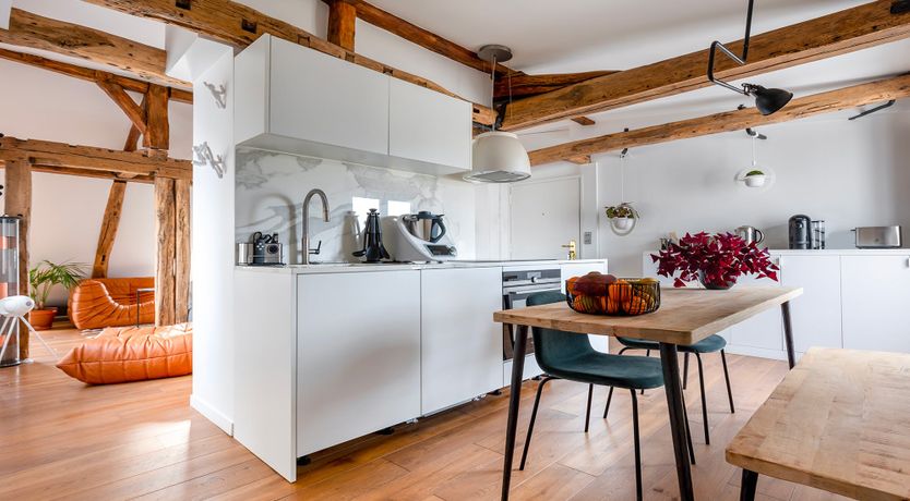 Photo of Parisian Poetry