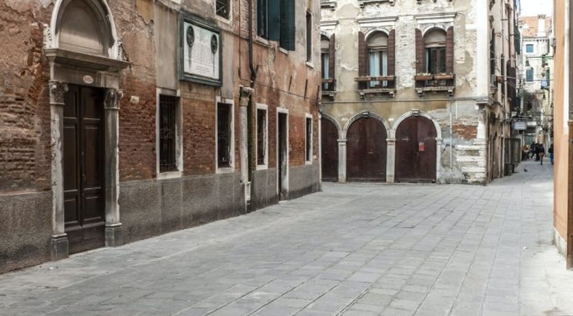 Photo of Venetian Bliss