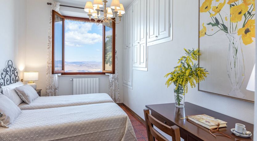 Photo of Chianti Chic