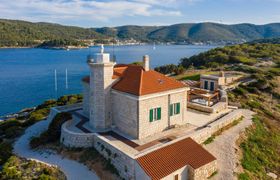 Castaways Holiday Home