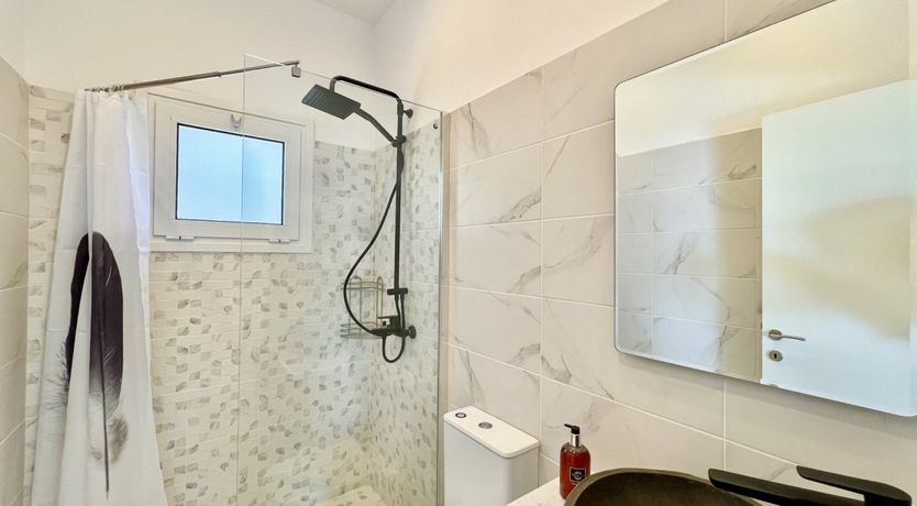 Photo of Turquoise Immersion