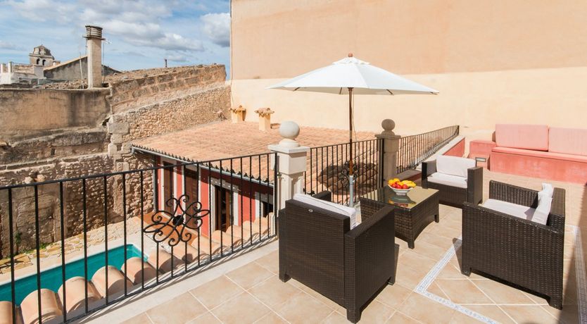 Photo of Terracotta Blue