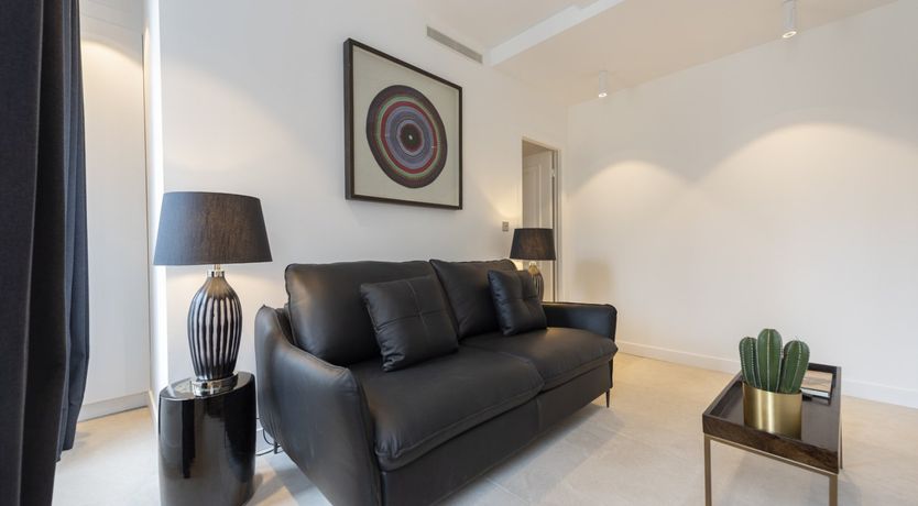 Photo of Between the Lights