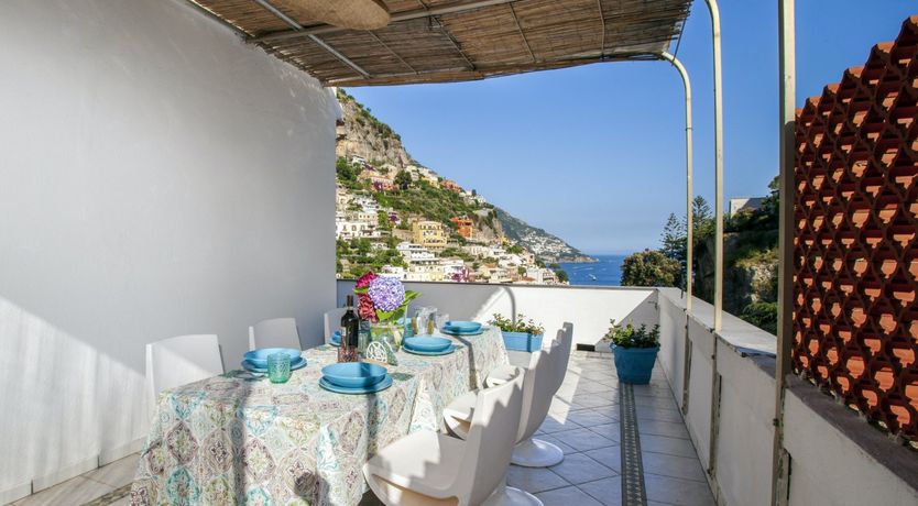 Photo of Simply Unforgettable