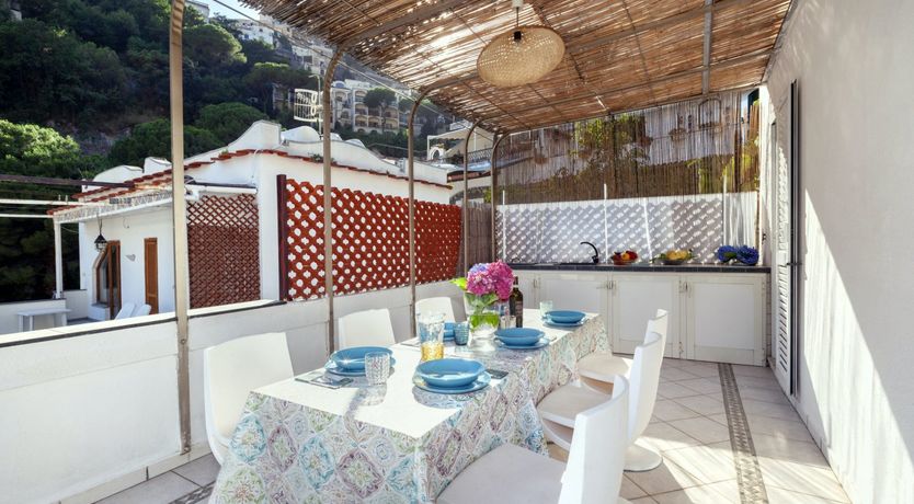 Photo of Simply Unforgettable