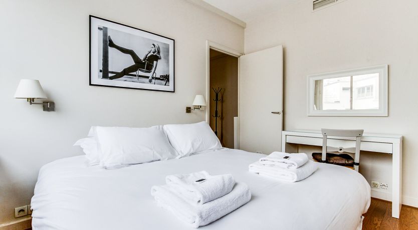 Photo of Wandering the Champs-Élysées