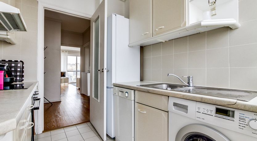 Photo of Wandering the Champs-Élysées