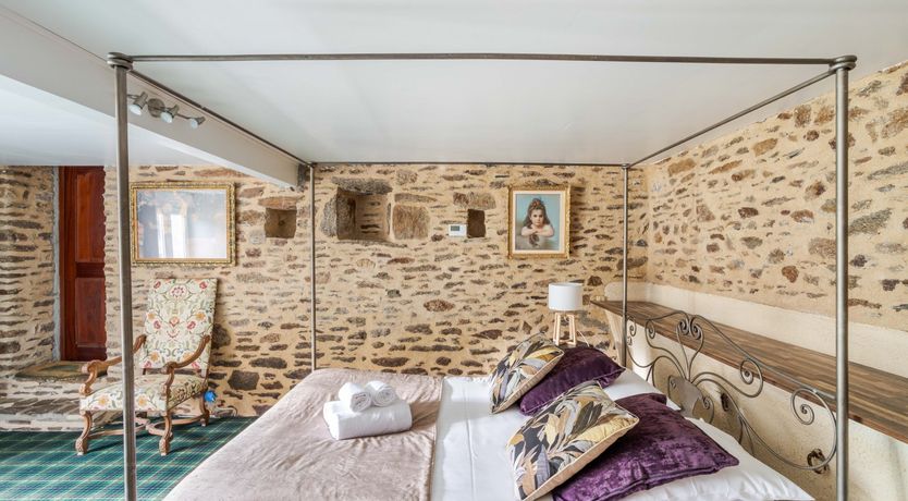 Photo of On the Half Shell