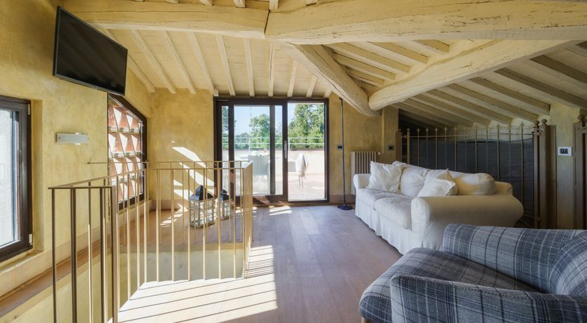 Photo of Poolside Prosecco