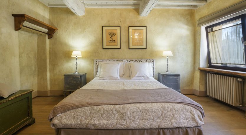 Photo of Poolside Prosecco