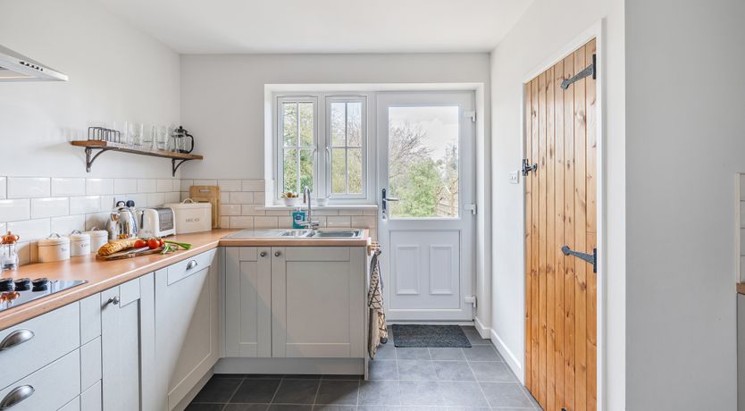 Photo of Fox Earth Cottage