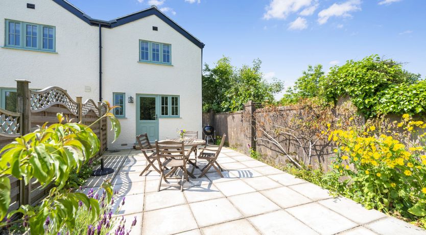 Photo of Fox Earth Cottage