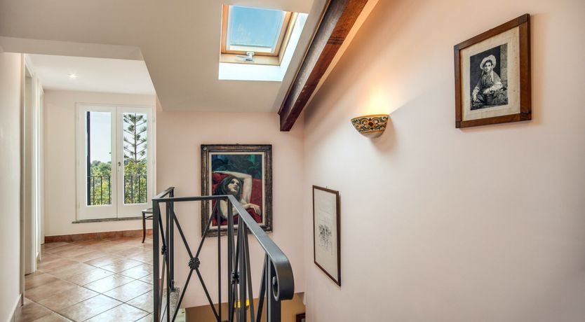 Photo of Princely Manners