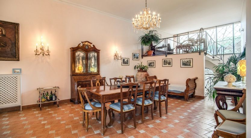 Photo of Princely Manners