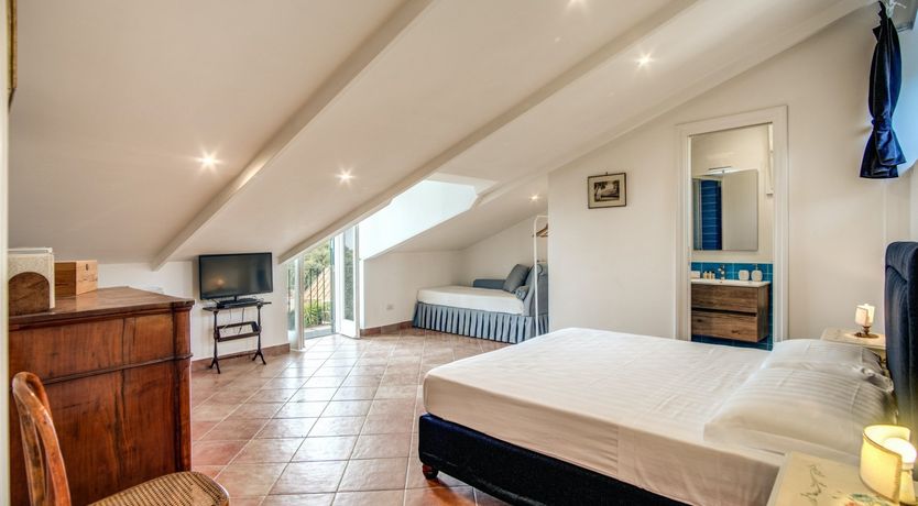 Photo of Princely Manners