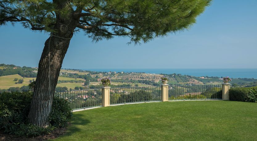 Photo of Villa Ascolane