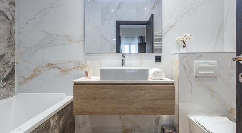 Photo of Riviera Royalty