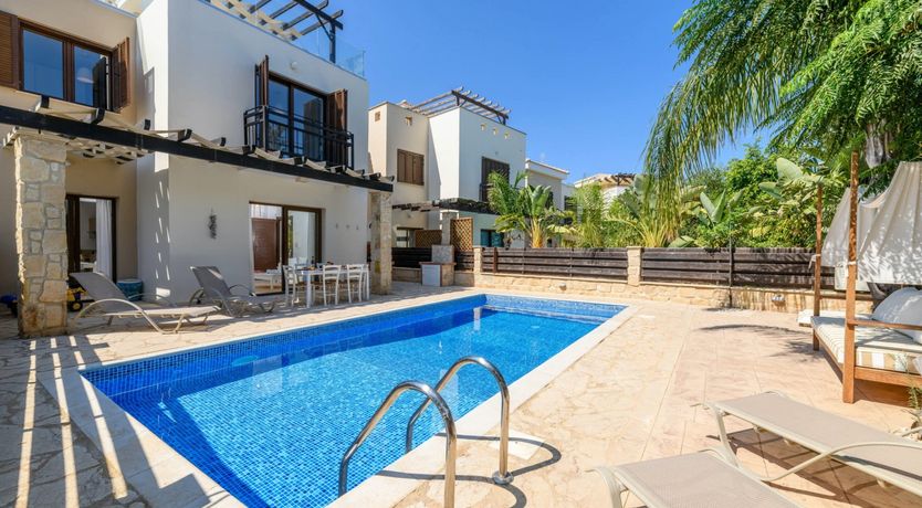 Photo of Serendipitous Waves