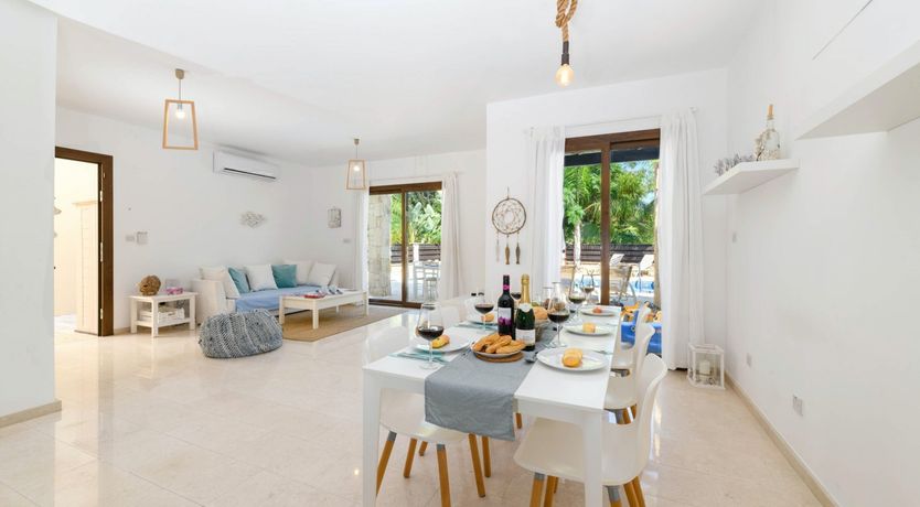 Photo of Serendipitous Waves