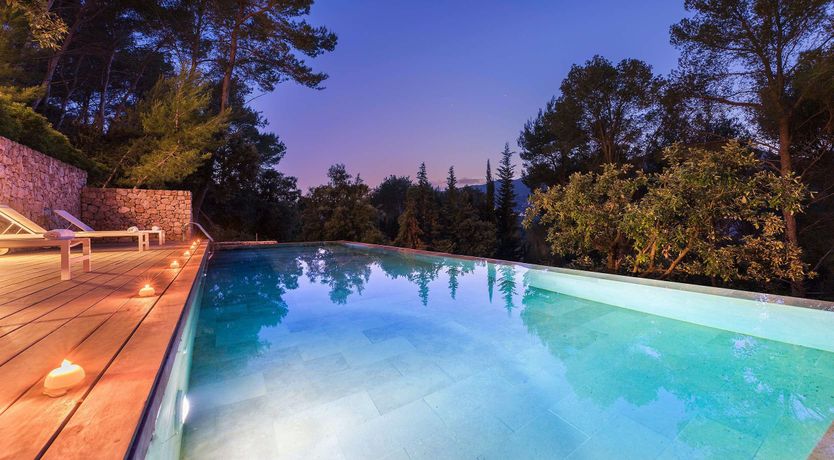 Photo of Just Fascination