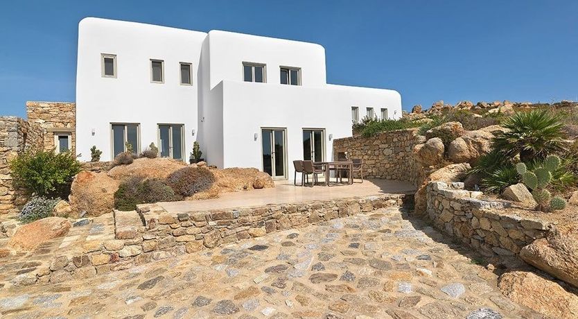 Photo of When That Helicopter Comes